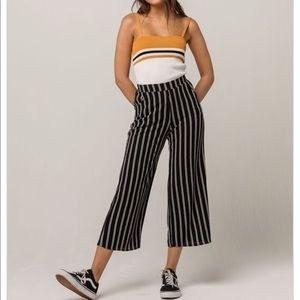 Ivy and Main Striped Crop Pants S NWT
